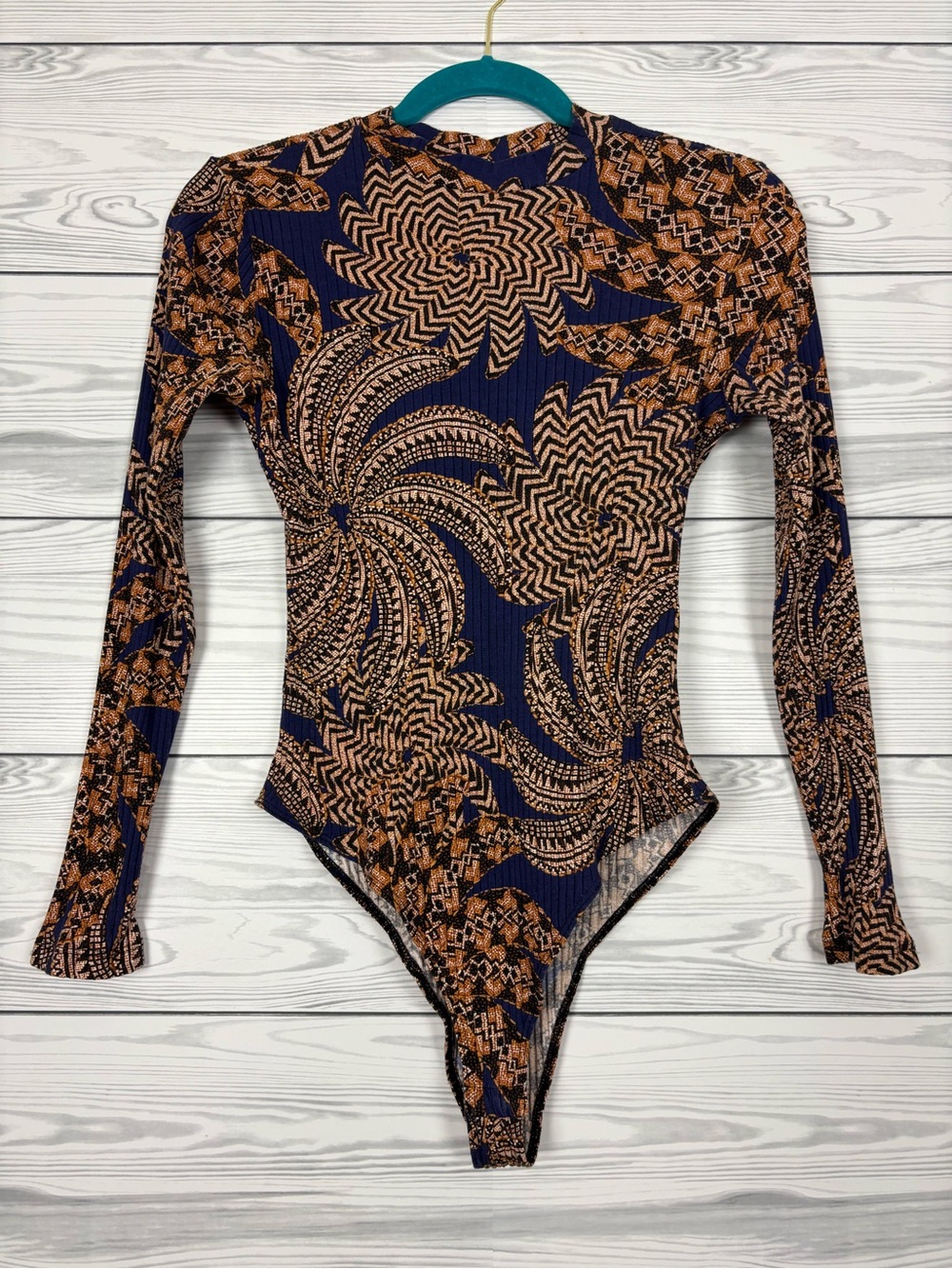FARM Rio black/gold psychedelic foliage bodysuit size large - Picture 2 of 12